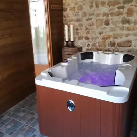 L'ancien Presbytere Bed & Breakfast *